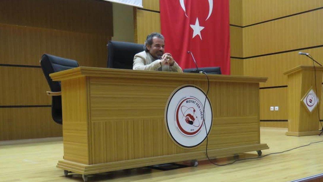 Şırnak Üniversitesi  Öğretim görevlisi Ruhullah ÖZ tarafından," DÖGEP (Din Kültür ve Ahlak Bilgisi Öğretmenlerini Geliştirme Programı)  " semineri gerçekleştirildi.