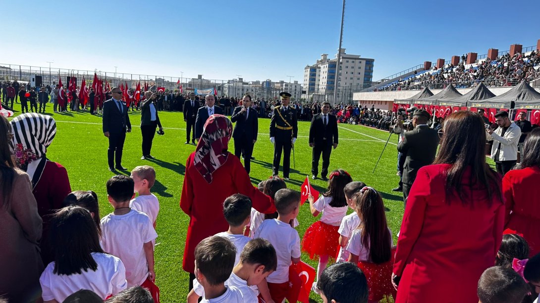 29 Ekim Cumhuriyet Bayramı Coşkuyla Kutlandı. 